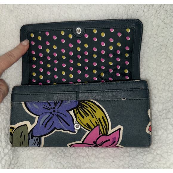Vera Bradley Wallet Multicolor Floral - Picture 5 of 7